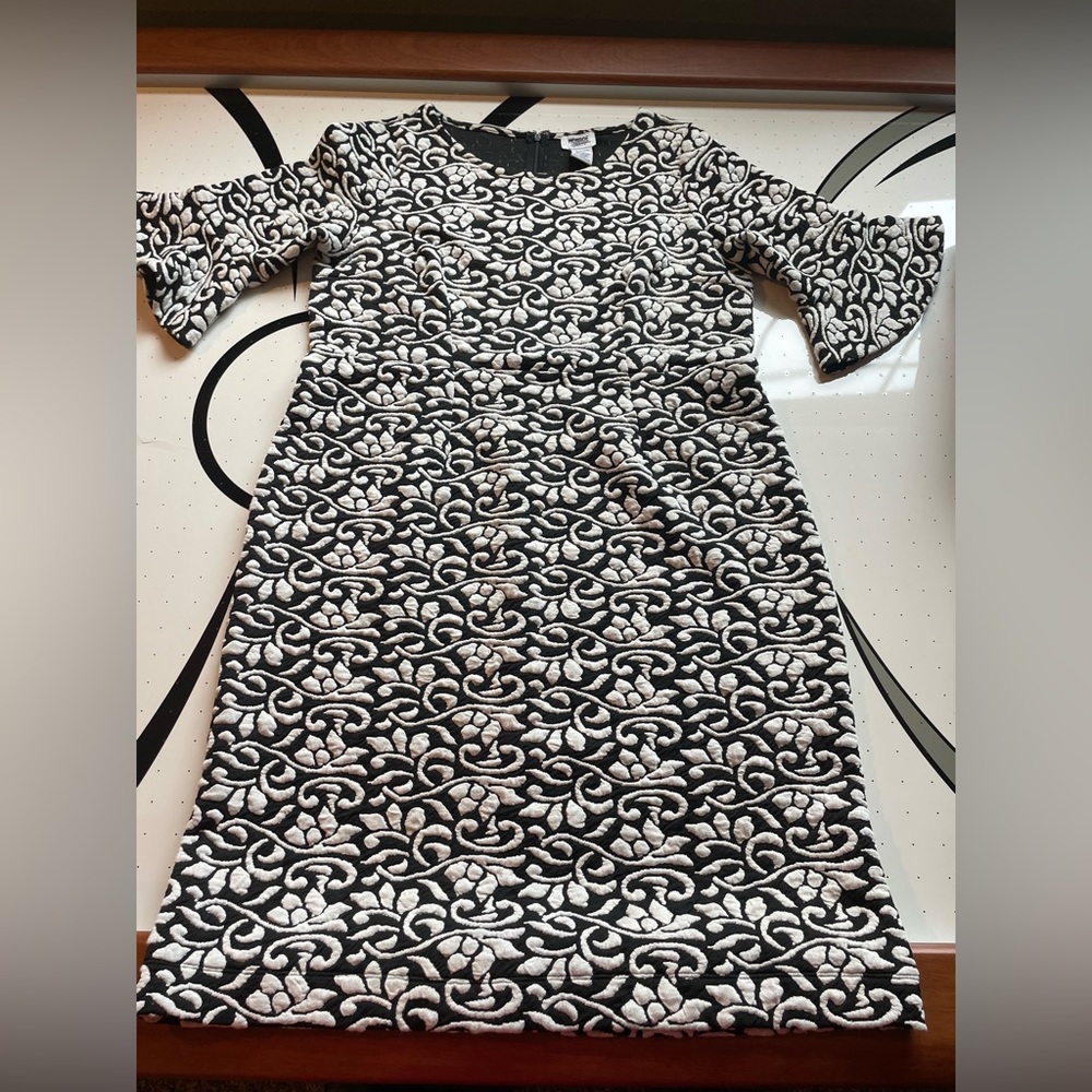 Monroe & main dress